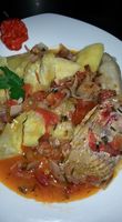 court bouillon de poisson et fruit à pain.jpg